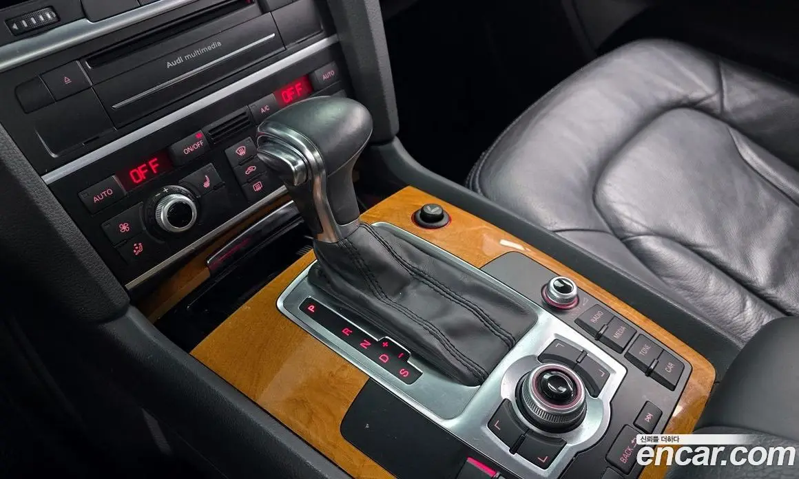 Audi Q7 2013 3.0 автомат (гидро), фото 9
