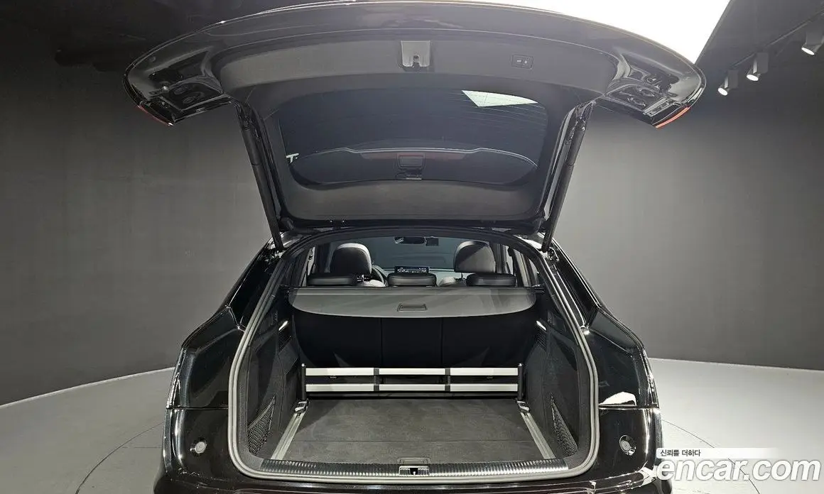 Audi SQ5 2022 3.0 автомат (гидро), фото 20