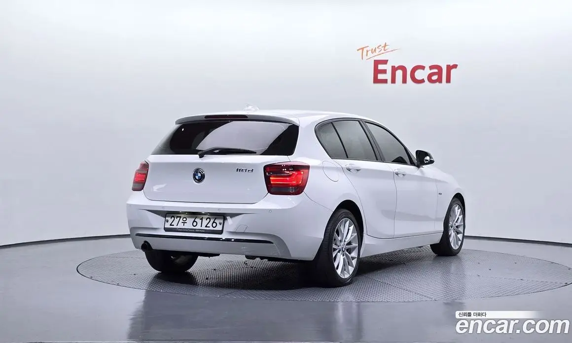 BMW 1 серия 2015 2.0 автомат (гидро), фото 2 BMW 1 серия 2015 2.0 автомат (гидро), фото 2