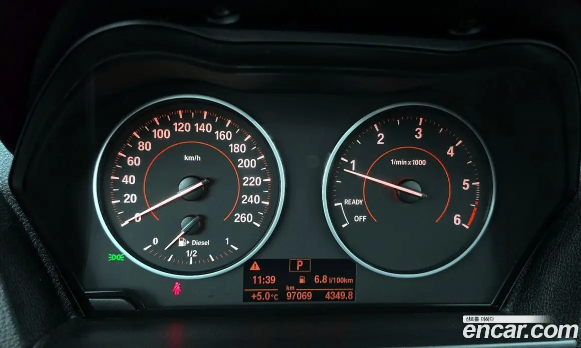 BMW 1 серия 2015 2.0 автомат (гидро), фото 8 BMW 1 серия 2015 2.0 автомат (гидро), фото 8