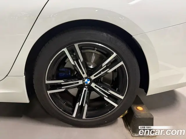 BMW 3 серия 2025 2.0 автомат (гидро), миниатюра 10