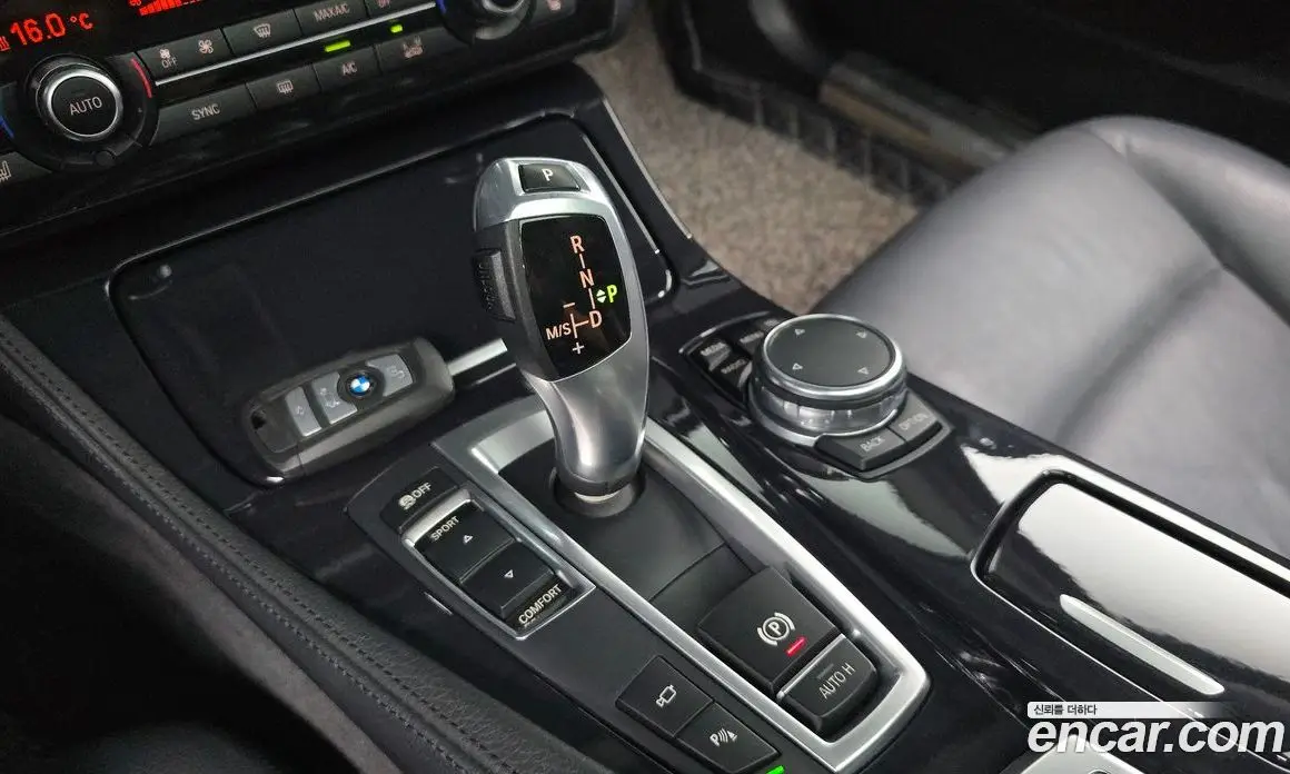 BMW 5 серия 2016 2.0 автомат (гидро), фото 9