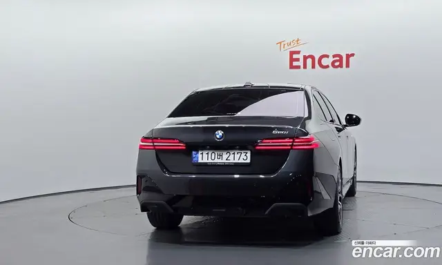 BMW 5 серия 2024 2.0 автомат (гидро), миниатюра 4