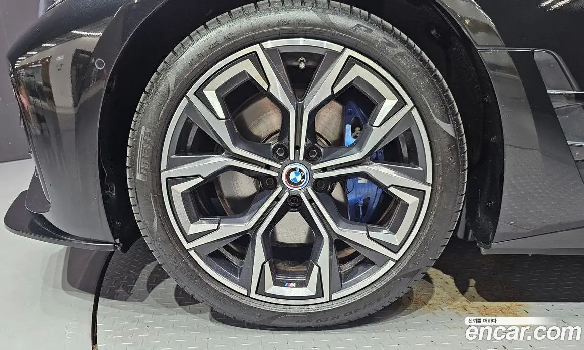 BMW i4 2022 0.2 автомат (гидро), фото 5 BMW i4 2022 0.2 автомат (гидро), фото 5