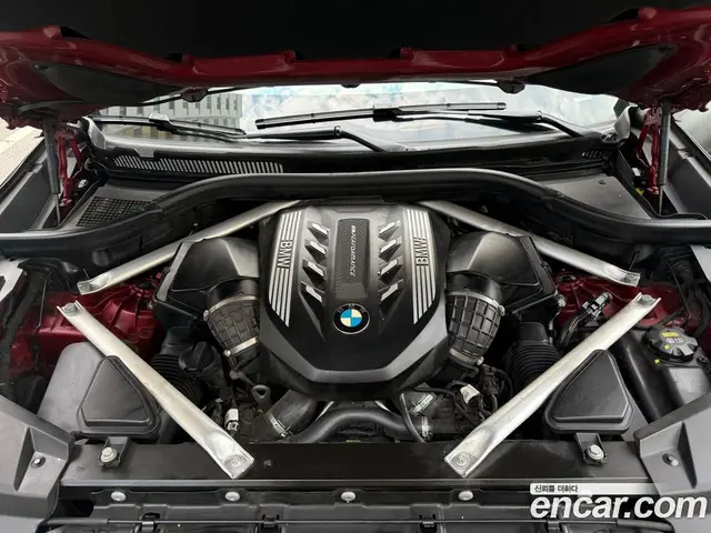 BMW X6 2020 4.4 автомат (гидро), миниатюра 6