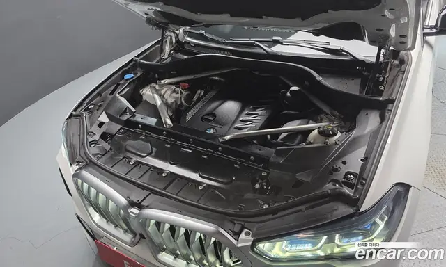 BMW X6 2021 3.0 автомат (гидро), миниатюра 6