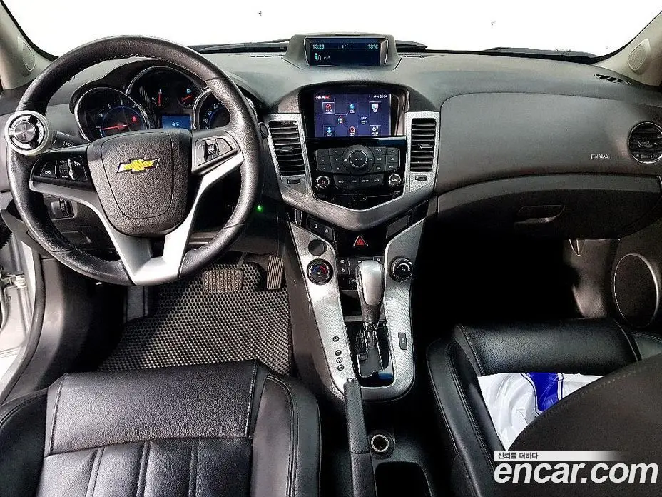 Chevrolet Cruze 2012 1.8 автомат (гидро), фото 5