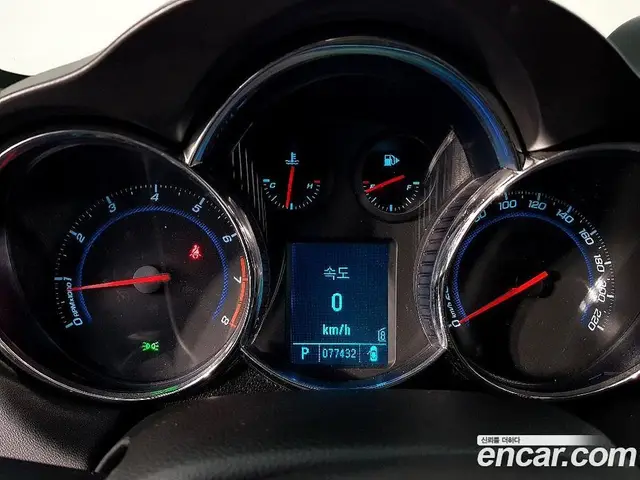 Chevrolet Cruze 2012 1.8 автомат (гидро), миниатюра 7