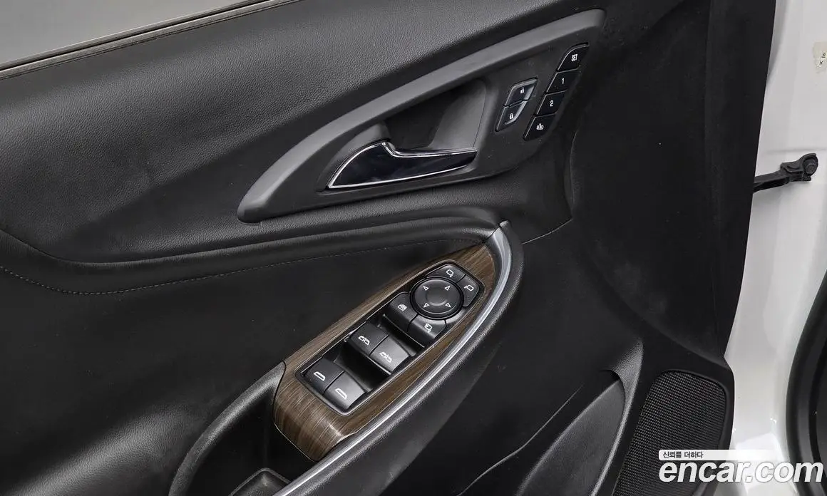 Chevrolet Malibu 2017 2.0 автомат (гидро), фото 16 Chevrolet Malibu 2017 2.0 автомат (гидро), фото 16
