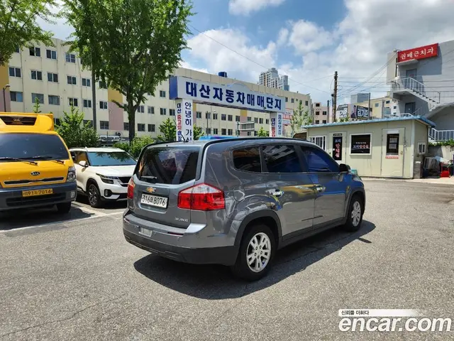 Chevrolet Orlando 2016 2.0 автомат (гидро), миниатюра 3