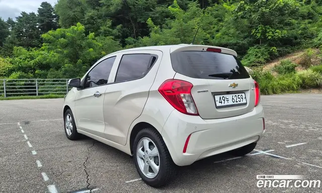 Chevrolet Spark 2017 1.0 автомат (гидро), миниатюра 4 Chevrolet Spark 2017 1.0 автомат (гидро), миниатюра 4