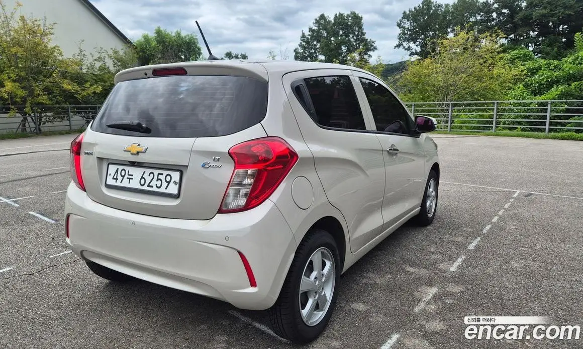 Chevrolet Spark 2017 1.0 автомат (гидро), фото 6 Chevrolet Spark 2017 1.0 автомат (гидро), фото 6