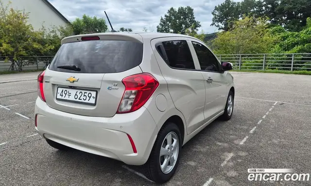 Chevrolet Spark 2017 1.0 автомат (гидро), миниатюра 6 Chevrolet Spark 2017 1.0 автомат (гидро), миниатюра 6