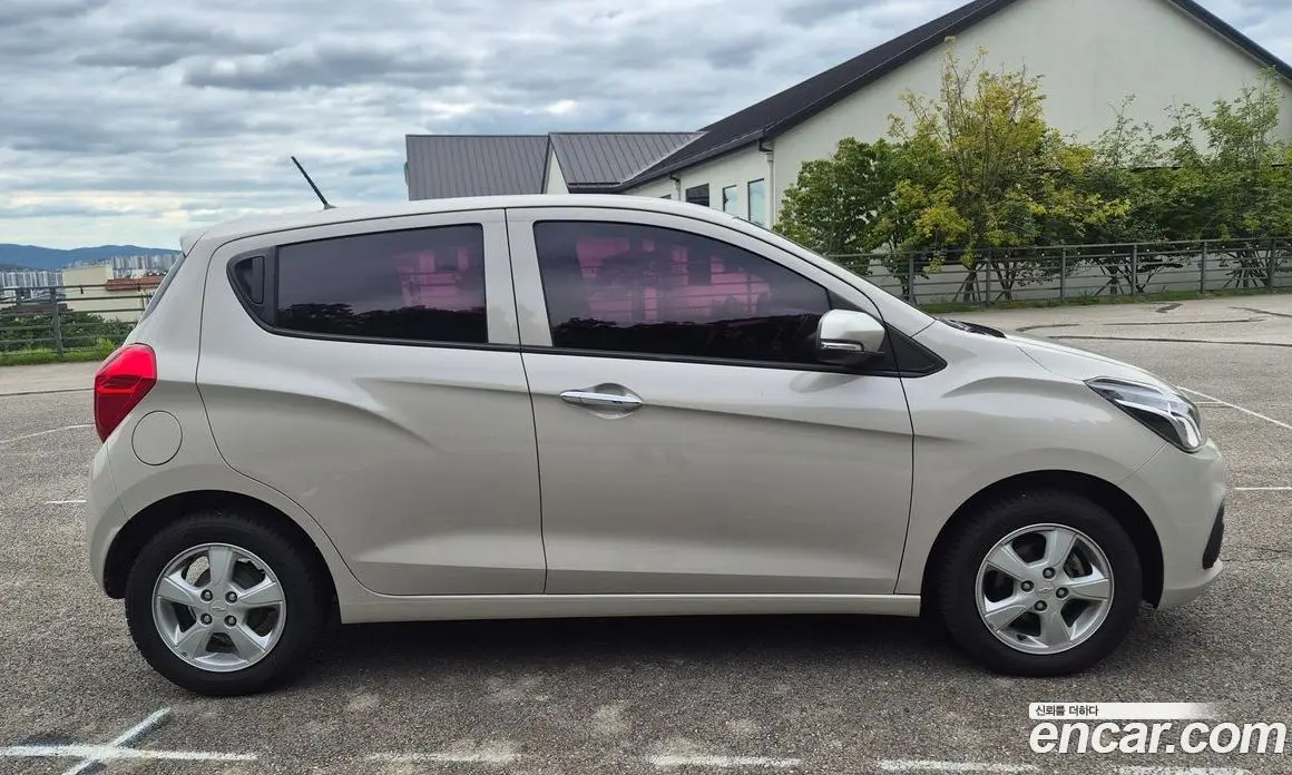 Chevrolet Spark 2017 1.0 автомат (гидро), фото 7 Chevrolet Spark 2017 1.0 автомат (гидро), фото 7