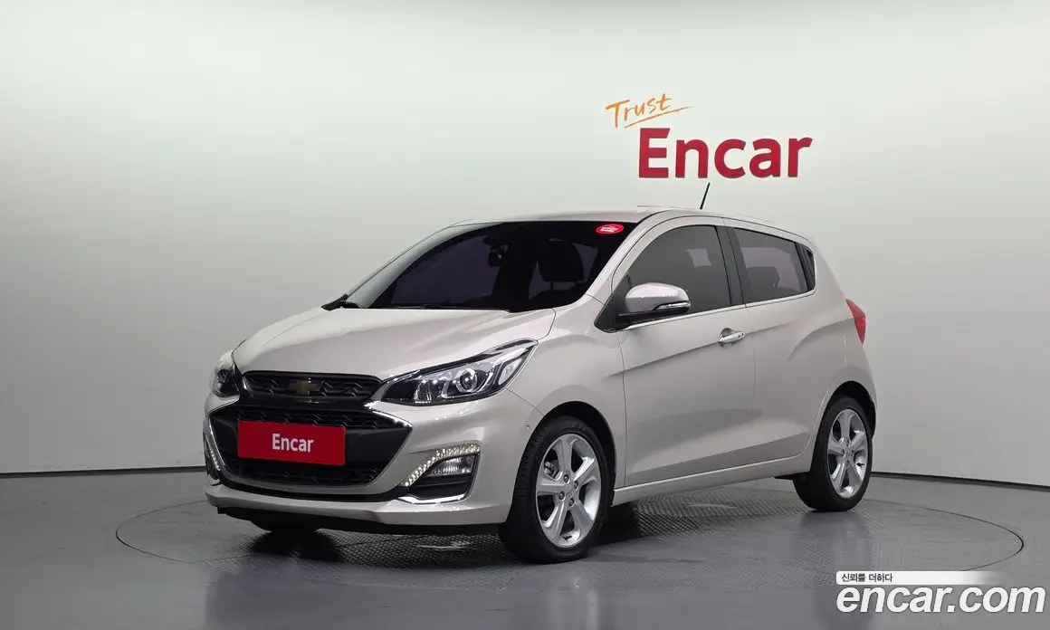 Chevrolet Spark 2019 1.0 автомат (гидро), фото 1 Chevrolet Spark 2019 1.0 автомат (гидро), фото 1