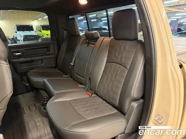 Dodge Ram Pick Up 2017 5.7 автомат (гидро), миниатюра 12