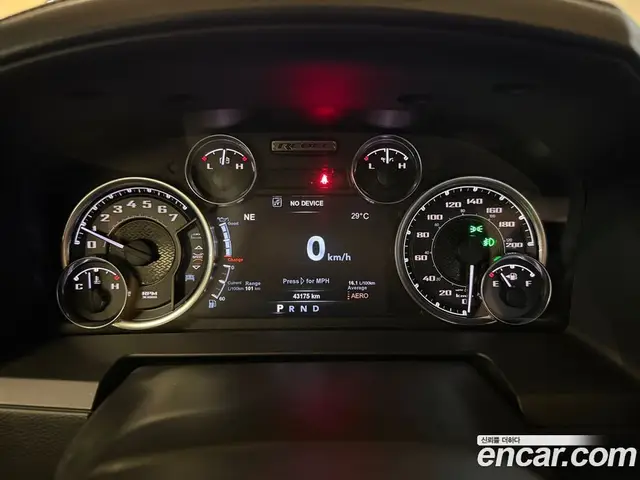 Dodge Ram Pick Up 2017 5.7 автомат (гидро), миниатюра 8