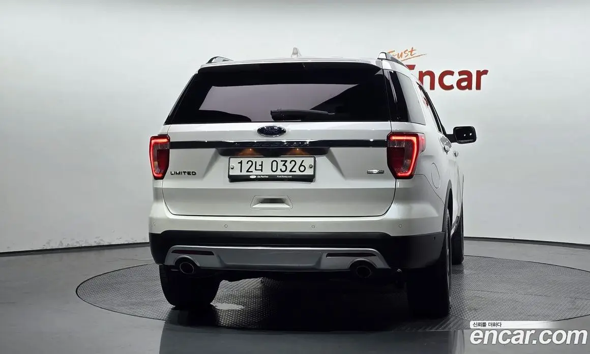 Ford Explorer 2015 2.3 автомат (гидро), фото 4 Ford Explorer 2015 2.3 автомат (гидро), фото 4