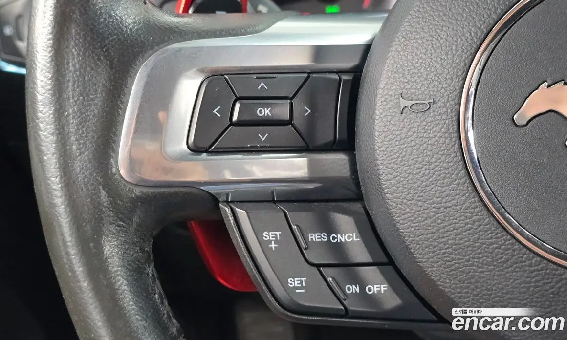 Ford Mustang 2015 2.3 автомат (гидро), фото 17 Ford Mustang 2015 2.3 автомат (гидро), фото 17