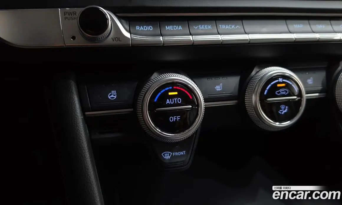 Genesis G70 2018 2.0 автомат (гидро), фото 16