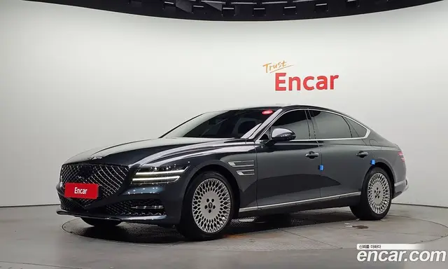 Genesis G80, 2023, 39 370 км