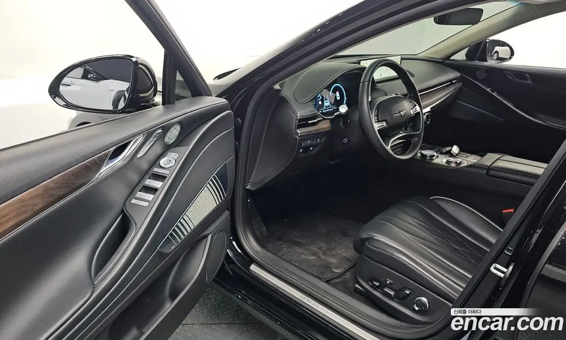 Genesis G80 2023 0.2 автомат (гидро), фото 10
