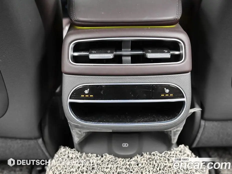 Genesis GV70 2021 2.5 автомат (гидро), фото 16 Genesis GV70 2021 2.5 автомат (гидро), фото 16