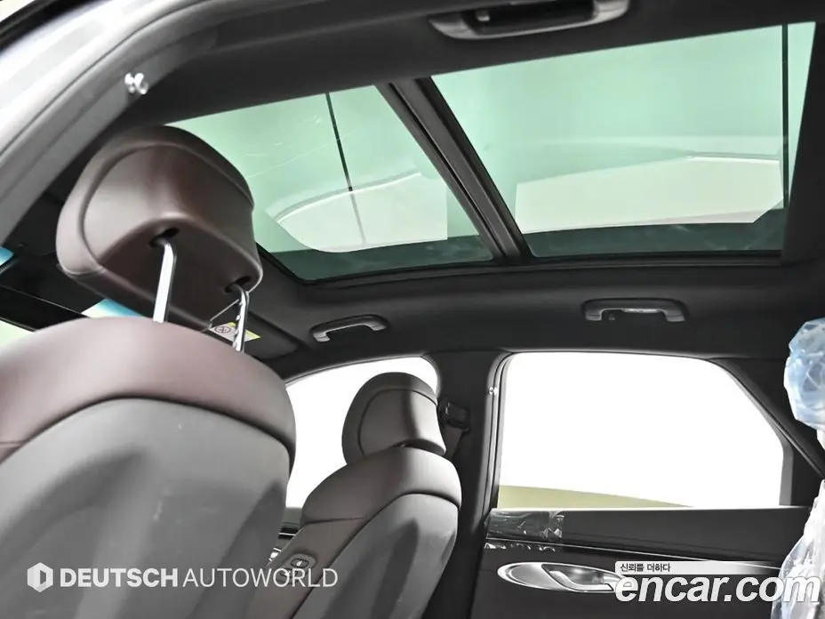 Genesis GV70 2021 2.5 автомат (гидро), фото 18 Genesis GV70 2021 2.5 автомат (гидро), фото 18