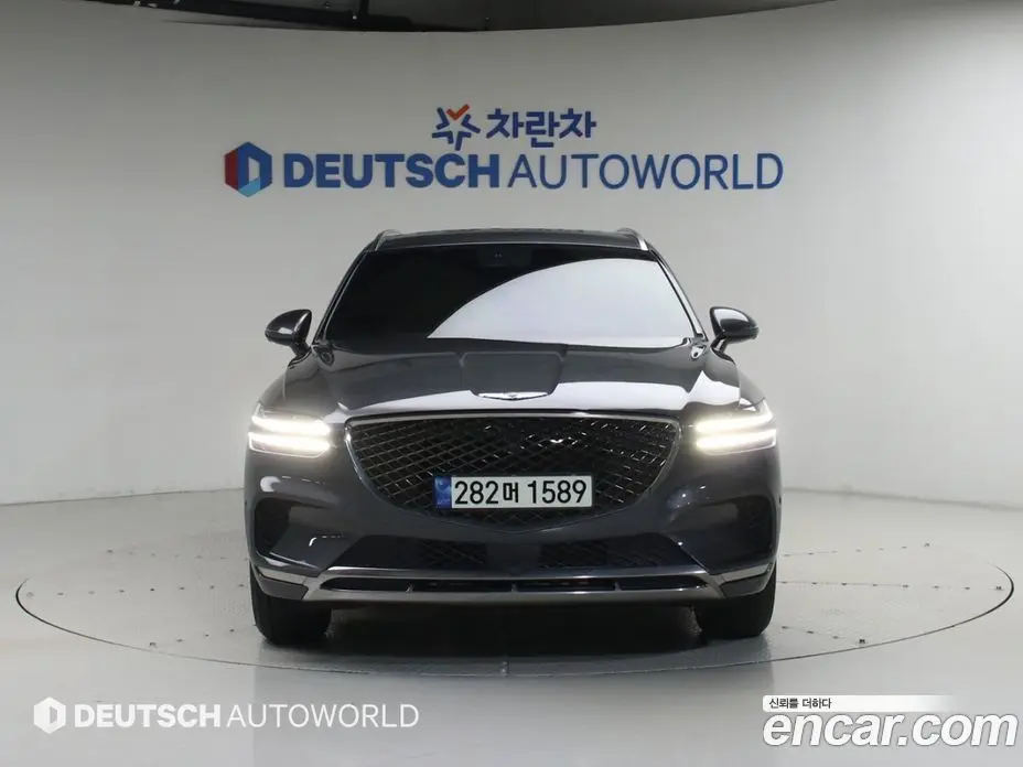Genesis GV70 2021 2.5 автомат (гидро), фото 3 Genesis GV70 2021 2.5 автомат (гидро), фото 3