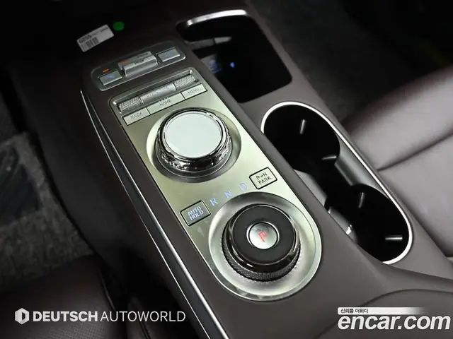 Genesis GV70 2021 2.5 автомат (гидро), миниатюра 9 Genesis GV70 2021 2.5 автомат (гидро), миниатюра 9