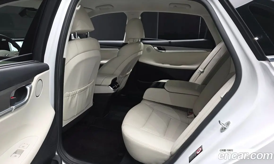 Hyundai Grandeur 2022 2.5 автомат (гидро), фото 11 Hyundai Grandeur 2022 2.5 автомат (гидро), фото 11