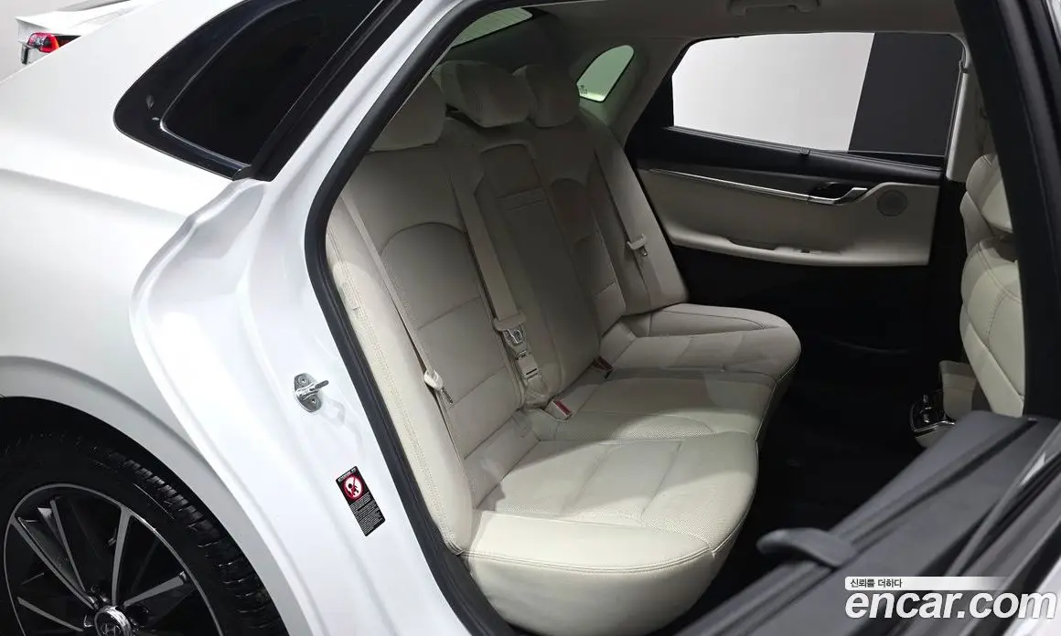 Hyundai Grandeur 2022 2.5 автомат (гидро), фото 12 Hyundai Grandeur 2022 2.5 автомат (гидро), фото 12