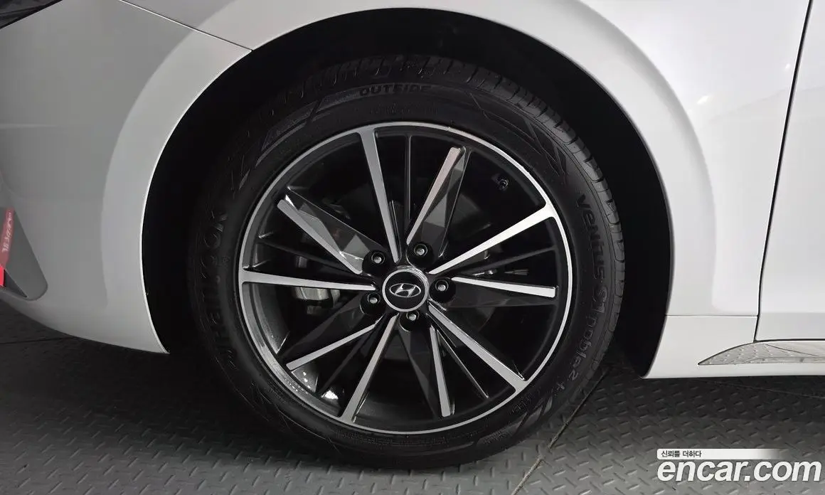 Hyundai Grandeur 2022 2.5 автомат (гидро), фото 5 Hyundai Grandeur 2022 2.5 автомат (гидро), фото 5