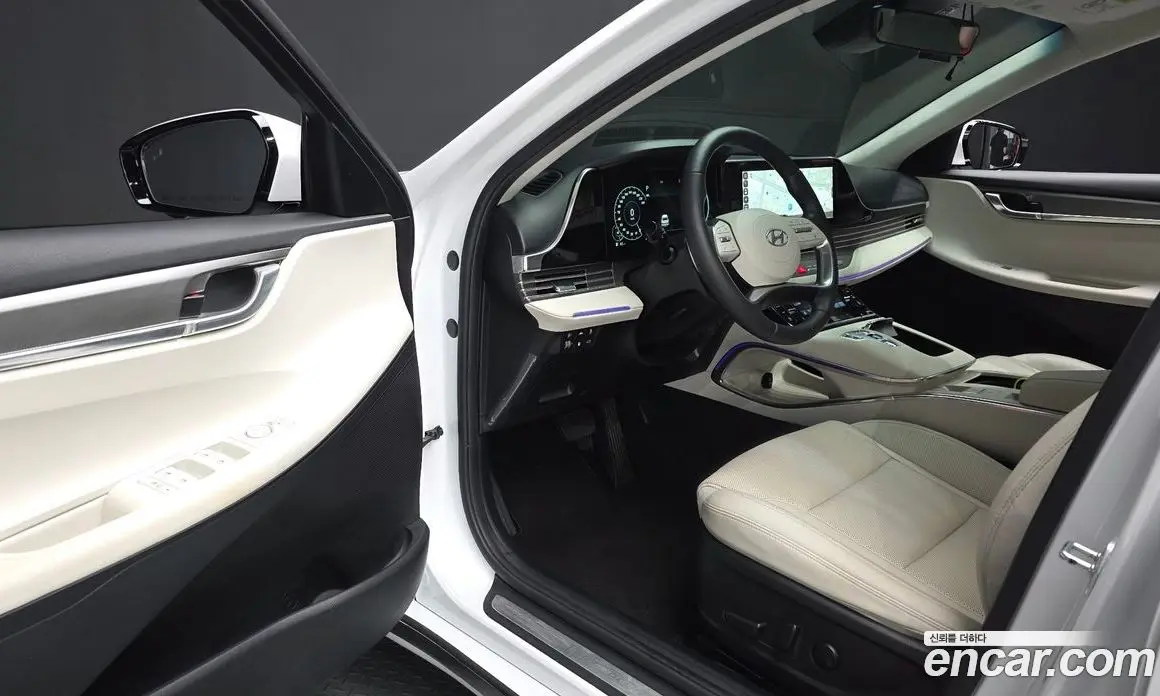 Hyundai Grandeur 2022 2.5 автомат (гидро), фото 10 Hyundai Grandeur 2022 2.5 автомат (гидро), фото 10