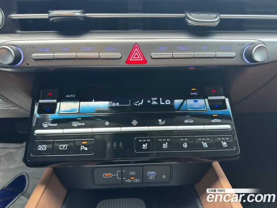 Hyundai Grandeur 2023 3.5 автомат (гидро), фото 12