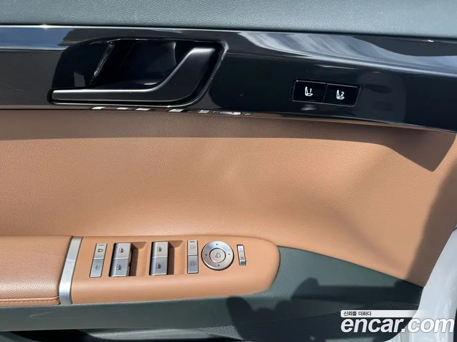 Hyundai Grandeur 2023 3.5 автомат (гидро), фото 15