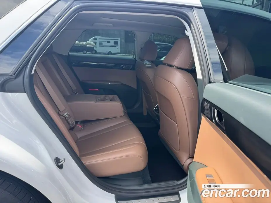 Hyundai Grandeur 2023 3.5 автомат (гидро), фото 18