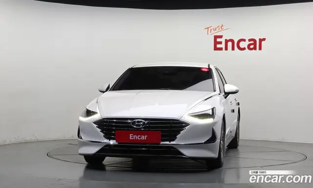 Hyundai Sonata 2019 2.0 автомат (гидро), миниатюра 3