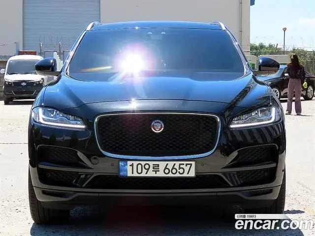 Jaguar F-Pace, 2019, 109 176 км Jaguar F-Pace, 2019, 109 176 км