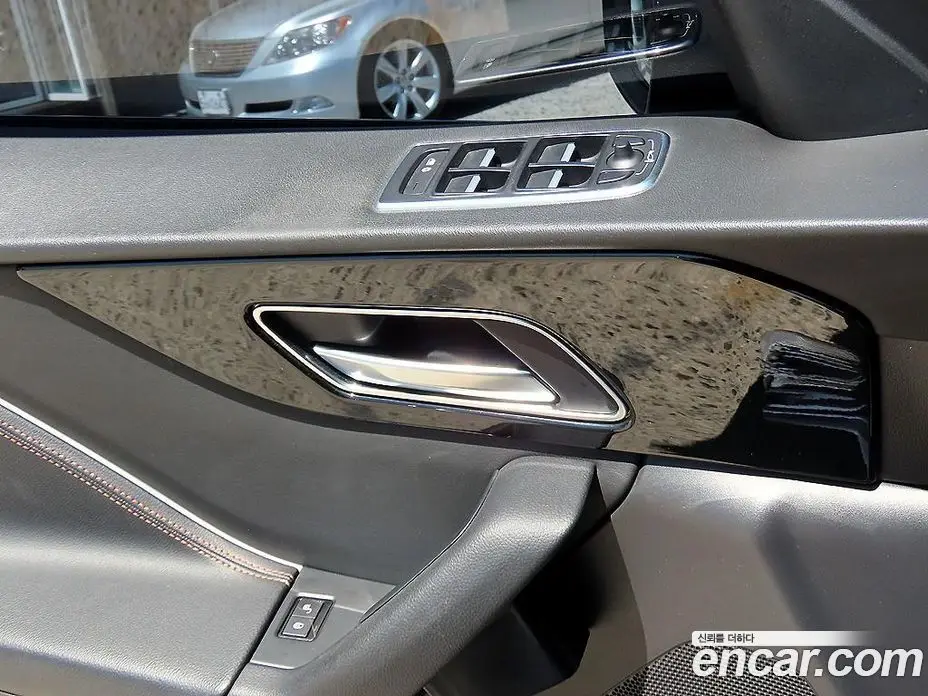 Jaguar F-Pace 2019 2.0 автомат (гидро), фото 11