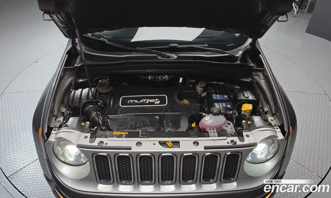 Jeep Renegade 2017 2.0 автомат (гидро), фото 6 Jeep Renegade 2017 2.0 автомат (гидро), фото 6