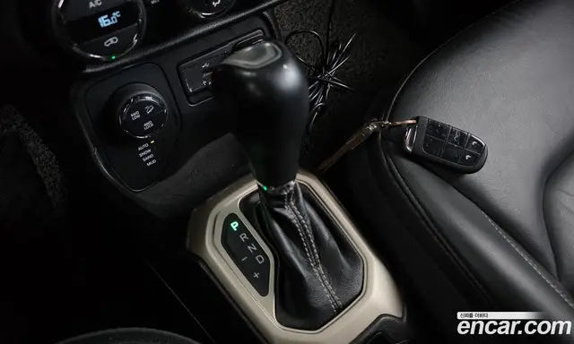 Jeep Renegade 2017 2.0 автомат (гидро), миниатюра 9 Jeep Renegade 2017 2.0 автомат (гидро), миниатюра 9