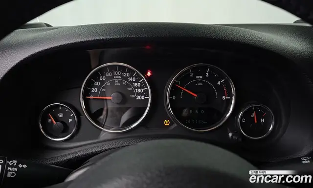 Jeep Wrangler 2015 2.8 автомат (гидро), миниатюра 8