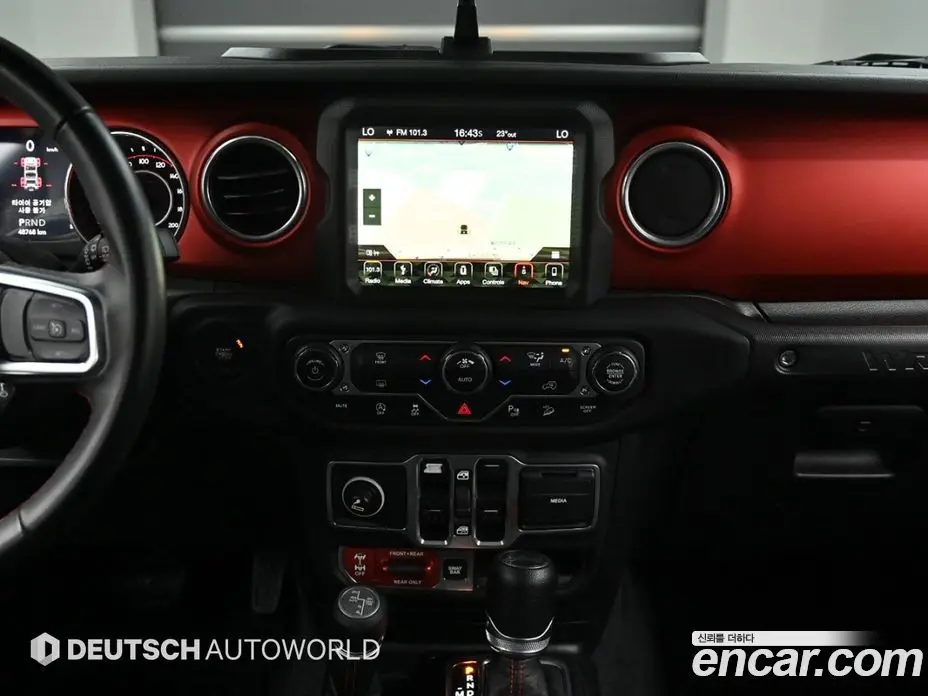 Jeep Wrangler 2018 2.0 автомат (гидро), фото 14 Jeep Wrangler 2018 2.0 автомат (гидро), фото 14