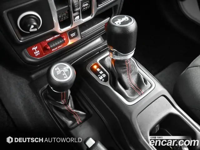 Jeep Wrangler 2018 2.0 автомат (гидро), миниатюра 9 Jeep Wrangler 2018 2.0 автомат (гидро), миниатюра 9