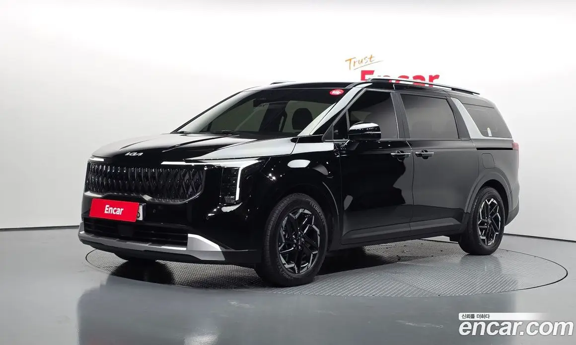 Kia Carnival 2025 2.2 автомат (гидро), фото 1 Kia Carnival 2025 2.2 автомат (гидро), фото 1