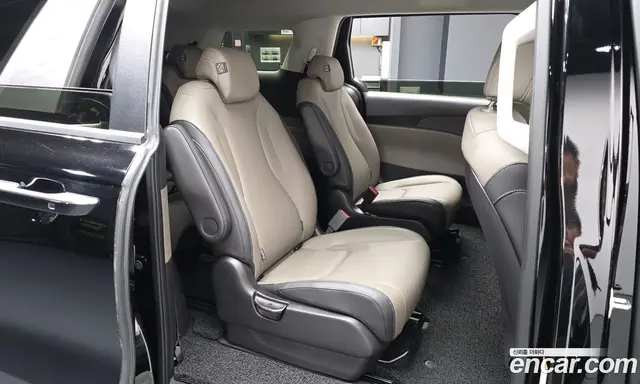 Kia Carnival 2025 2.2 автомат (гидро), миниатюра 12