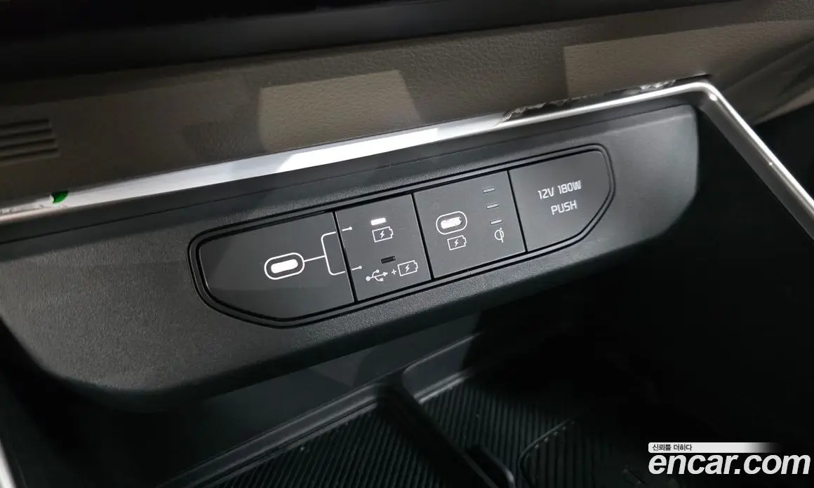 Kia Carnival 2025 2.2 автомат (гидро), фото 16 Kia Carnival 2025 2.2 автомат (гидро), фото 16