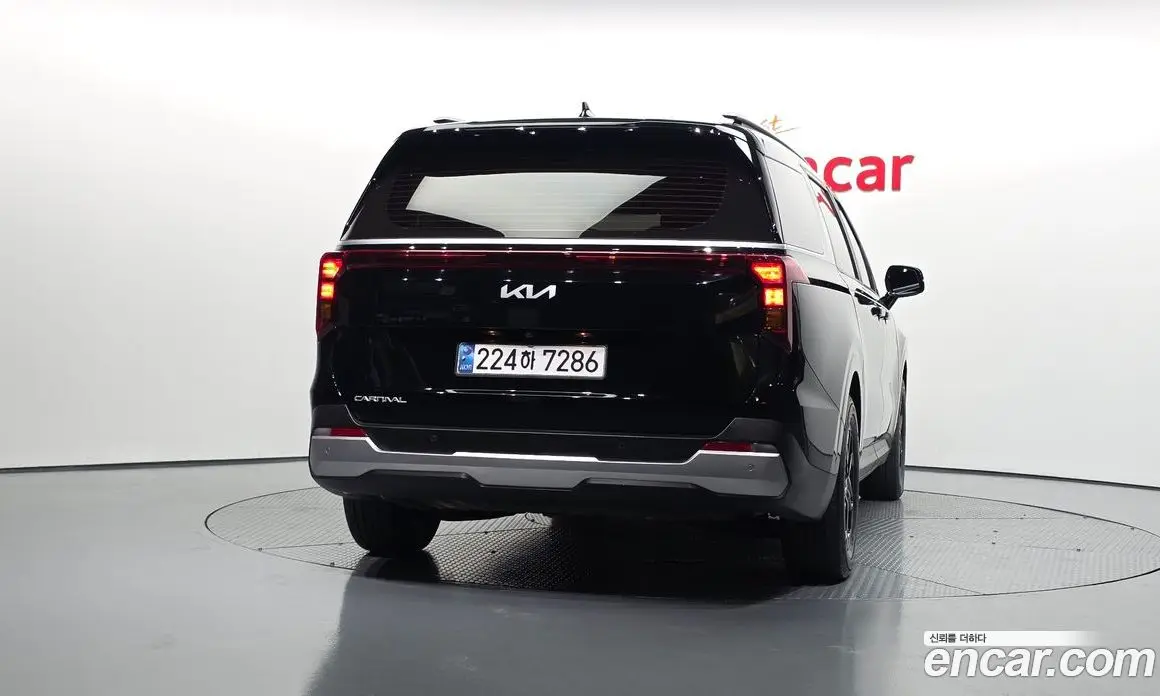 Kia Carnival 2025 2.2 автомат (гидро), фото 4 Kia Carnival 2025 2.2 автомат (гидро), фото 4