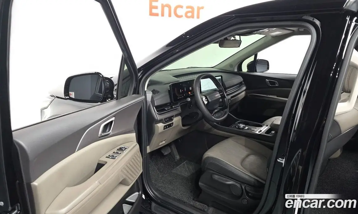 Kia Carnival 2025 2.2 автомат (гидро), фото 10 Kia Carnival 2025 2.2 автомат (гидро), фото 10